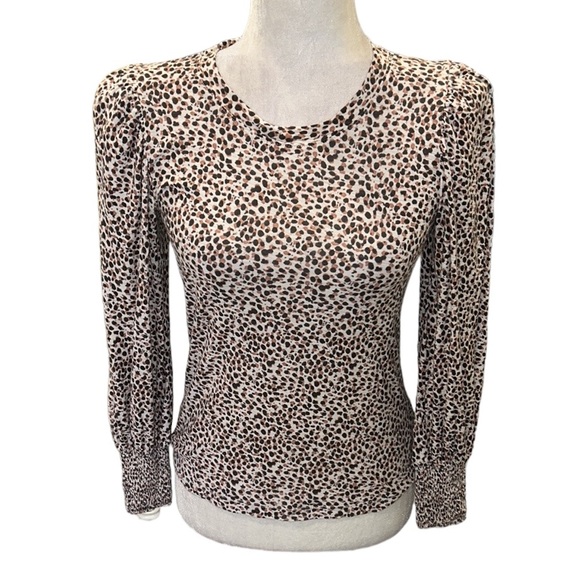 Nation LTD Loren Spotted Smocked Puff Balloon Sleeve Tee - XS - Picture 6 of 16